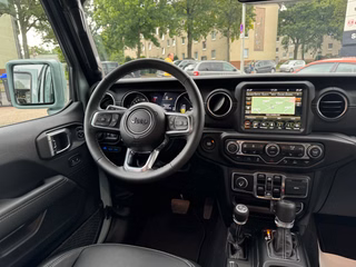 Jeep Wrangler Unlimited Rubicon 4xe Sonder-Umbau Komplettlackierung - bilder 28
