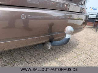 Volkswagen Touran Highline*2.HAND*KLIMA*NAVI*TEMPO*AHK*SHZ* - bilder 8
