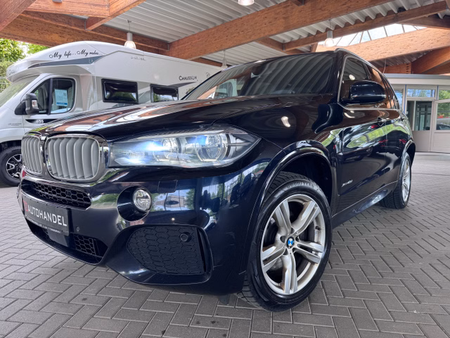 BMW X5 xDrive 40 d M Sport Paket Head-up-Display Pano AHK Used vehicle for sale | First registration 11/2015 | Price 20.900 €