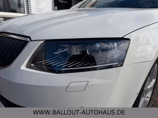Skoda Octavia Elegance*2.HAND*KLIMA*ACC*TEMP*SPUR*NAVI - foto 9