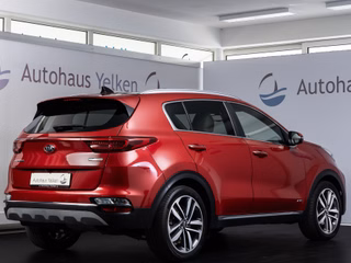 Kia Sportage 2.0 Platinum 4WD  LED PANO JBL 360° - bilder 4