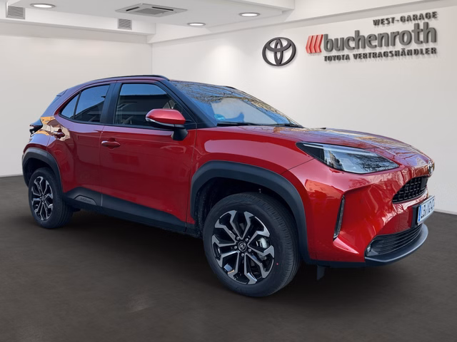 Toyota Yaris Cross Hybrid FWD Teamplayer +Safety- & Winter Paket - foto 3