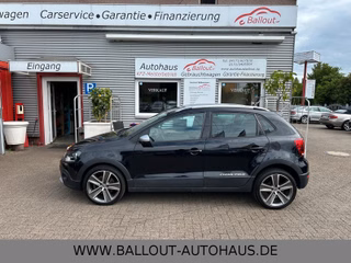 Volkswagen Polo V Cross*2.HAND*KLIMA*TEMPO*TÜV/AU NEU*SHZ* - photo 1