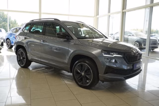 Skoda Karoq Sportline Facelift 1,5TSI DSG aAHK/Matrix/Navi/el.Klappe  **