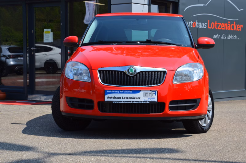 Skoda Fabia Ambiente 1.HAND / KLIMA / SHZ / 5 TÜRER