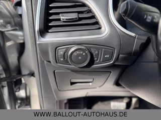 Ford S-Max Titanium*2.HAND*KLIMA*NAVI*AHK*LED*TOT*SPU - photo 2