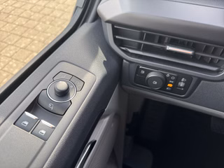 Ford Tourneo Custom Titanium Plug-in Hybrid 340 L1 +TECHNOLOGIE-PAKET +GJR - bilder 8