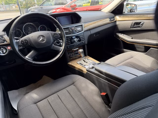 Mercedes-Benz E 200 CGI BlueEfficiency Automatik Navi - bilder 9