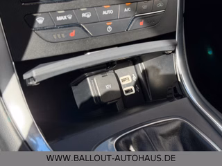 Ford S-Max Titanium*2.HAND*KLIMA*NAVI*AHK*LED*TOT*SPU - photo 27