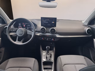 Audi Q2 S-Line Sport 35 Autom., Matrix Pano Kamera ACC - bilder 3