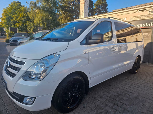 Hyundai H-1 Travel Family+*8 SITZER*EURO6*NAVI*KAMERA* - foto 1