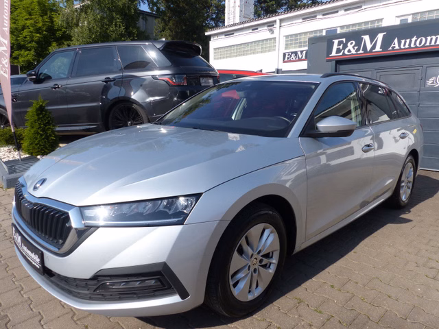 Skoda Octavia Combi*NEUES MODELL*NAVI*ACC*PDC*SHZ* - photo 1