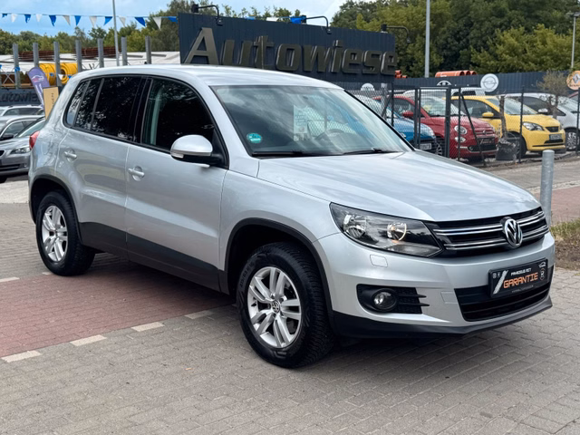 Volkswagen Tiguan Trend & Fun 1.4TSI*Klima*Shz*1.Hd*AHK - foto 3
