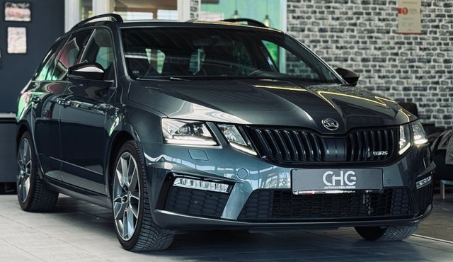 Skoda Octavia Combi RS KAMERA|SHZ|CARPLAY|NAVI|DCC|TEMP. Gebrauchtwagen Kaufen | EZ 04/2017 | Preis 20.990 €
