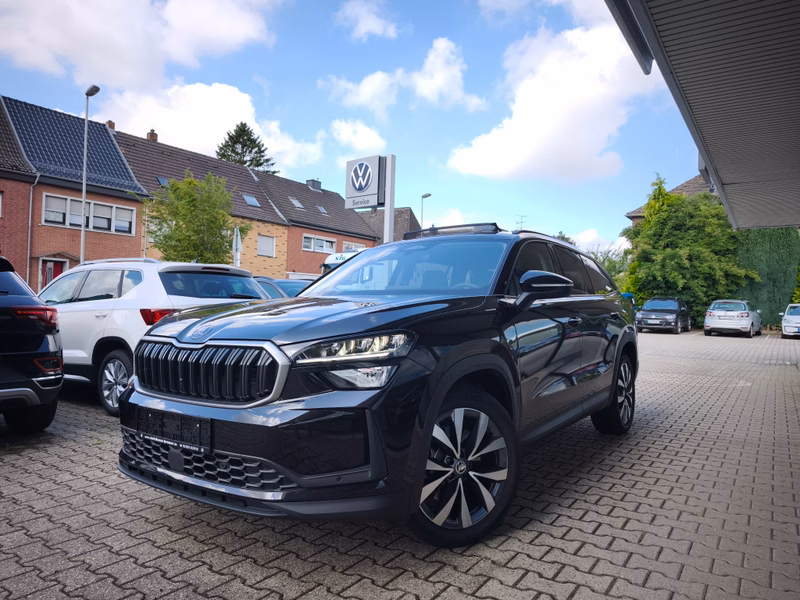 Skoda Kodiaq 1.5 TSI Selection PANO,AHK,KAM,7-Sitzer