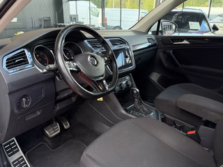 Volkswagen Tiguan Sound BMT ACC / Start-Stopp / LED / 4Motion - foto 20