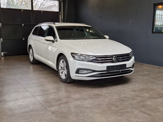 Volkswagen Passat Variant 2.0TDI*200PS*Kamera*AHK*ACC - photo 1