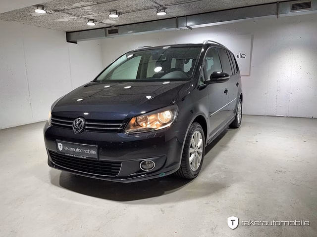 Volkswagen Touran 2.0 TDI DSG Highline 7-Sitzer Gebrauchtwagen Kaufen | EZ 01/2014