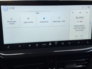 Ford Focus Turnier ST-Line ACC Navi CAM PDC LED - bilder 23