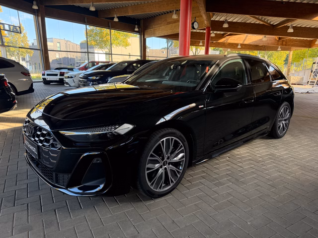 Audi A5 Avant TDI 150 kW S line Sportpaket, 360°, Assistenzpaket Gebrauchtwagen Kaufen | EZ 06/2025 | Preis 39.900 €