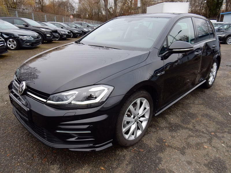 Volkswagen Golf VII 2.0 TDI DSG Highline R-Line