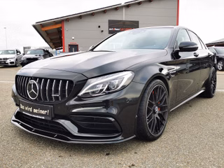 Mercedes-Benz C 63 S AMG Performance|DIST+|LED|360°|BURMESTER Used vehicle for sale | First registration 04/2017 | Price 60.990 €