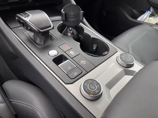 Volkswagen Touareg 4.0 V8 TDI 4MOT neue Bremsen, Ganzjahresbereifung, Dashcam - foto 25