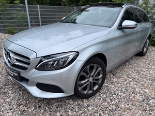 Mercedes-Benz C250d 4MATIC AVANTGARDE *KAMERA*COMAND*PANORAMA*