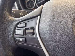 BMW 330 i Advantage Automatik Navi LED 2.Hd AHK - foto 10