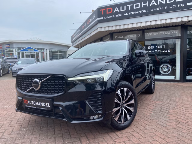 Volvo XC60 Plus Dark 2WD Gebrauchtwagen Kaufen | EZ 10/2022 | Preis 39.900 €