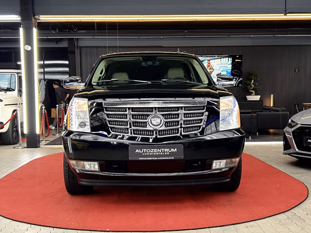 Cadillac Escalade ESV Elegance XL LANG - CAM / BOSE / AHK / SHZ / 2X - TV / 6X-SITZER - foto 2