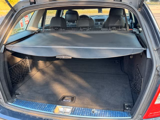 Mercedes-Benz C 220T AVANTGARDE*Aut.*Leder*Xenon*PDC - foto 4