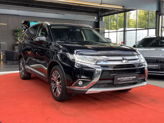 Mitsubishi Outlander Plus 2,2DI-D LED/TEMP/KAM/SHZ/ - foto 3