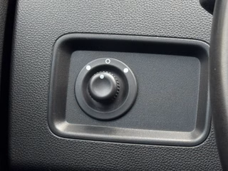 Dacia Duster II 1.6 Comfort*Nav*Carplay*Klima*Temp*PDC - foto 10