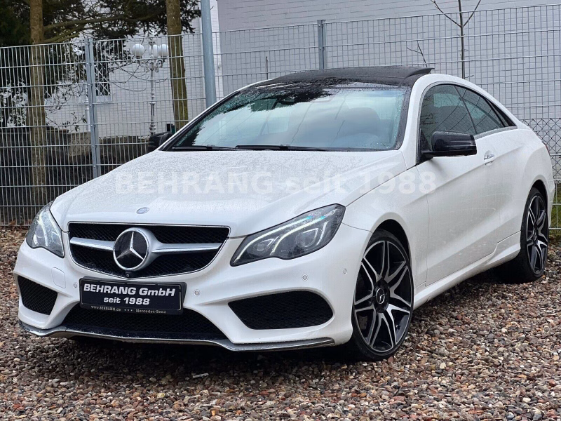 Mercedes-Benz E350d AMG NIGHT PAKET *EXCLUSIVE*9-GANG*PANORAMA