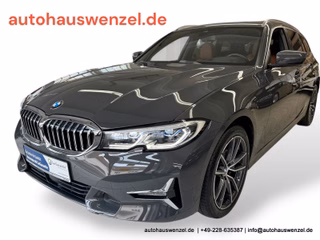 BMW 320 d touring Luxury Line LEDER PANO MEMO AHK... - photo 1