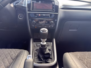 Suzuki Vitara 1.4 Mild-Hybrid Comfort+ 4x2 NAVI / PANORAMA / SITZHEIZUNG - foto 9