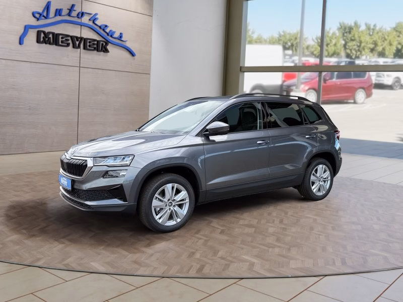 Skoda Karoq 1,5TSI DSG aAHK/Navi/Kamera/LED/ACC/Winterp.   **