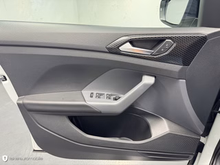 Volkswagen T-Cross Style 1.6 TDI *DSG*Navi*LED*CarPlay* - foto 21