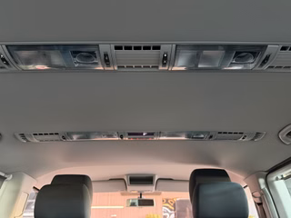 Volkswagen T5 Multivan 2.0 TDI BlueMotion/XENON/PDC/SHZ/TEMP/NAVI - foto 28
