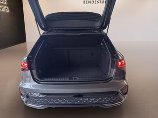 Audi A3 Sportback S-Line Sport Autom., LED Matrix Pano Sonos - bilder 2