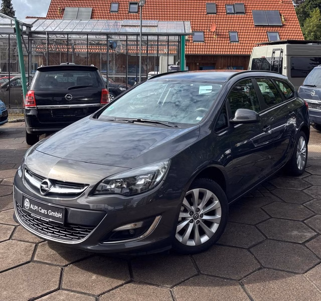 Opel Astra 1.4 Sports Tourer  EINPARKHILFE/SITZHEIZ./TÜV - foto 1