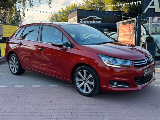 Citroën C4 Lim. 1.2 Selection*Aut*Nav*Keyless*LED*Temp* - foto 1