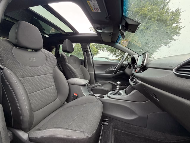 Hyundai i30 T-GDI N Line Pano*Tempo*Navi*Kamera - foto 10