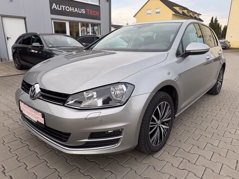 Volkswagen Golf 1,2 TSI BMT "Allstar" Bremsen Neu/AHK/SHZ/PDC