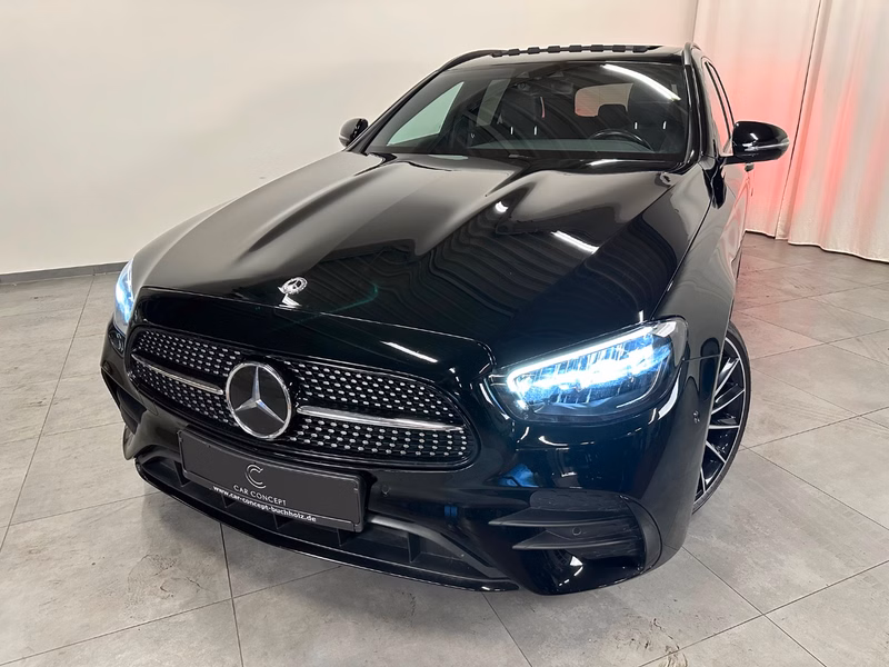 Mercedes-Benz E 220 d AMG NIGHT S-DACH AHK BURMESTER 20"