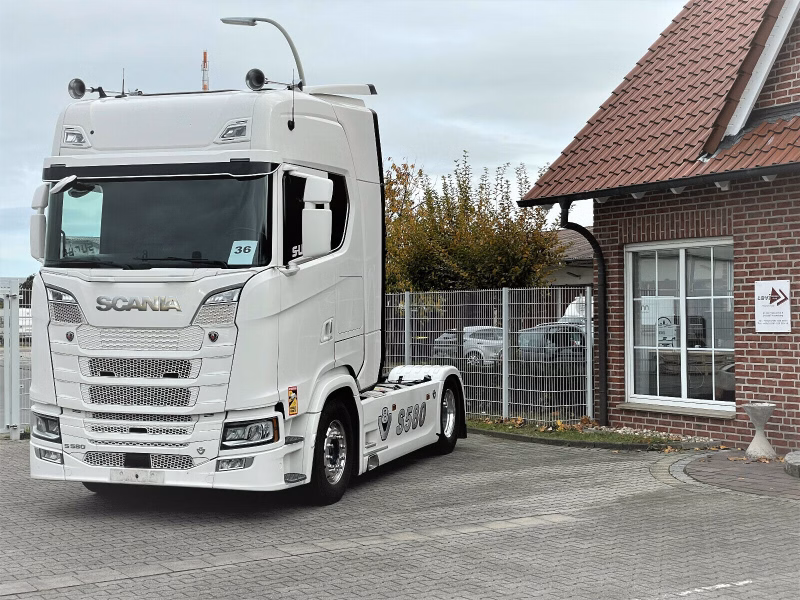 Scania S 580 V8 4X2 Top Zustand