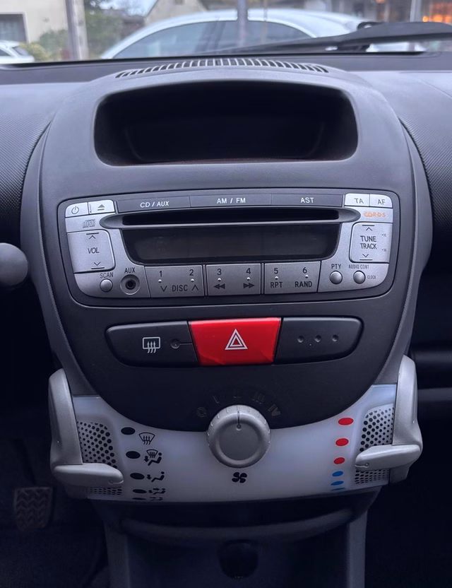 Toyota Aygo 1.0 City  TÜV NEU/GANZJAHRESREIFEN - foto 10
