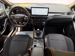 Ford Focus Turnier ST-Line ACC Navi CAM PDC LED - bilder 8
