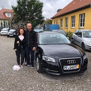 Autozentrum Zollernalb & Glückliche Kunden
